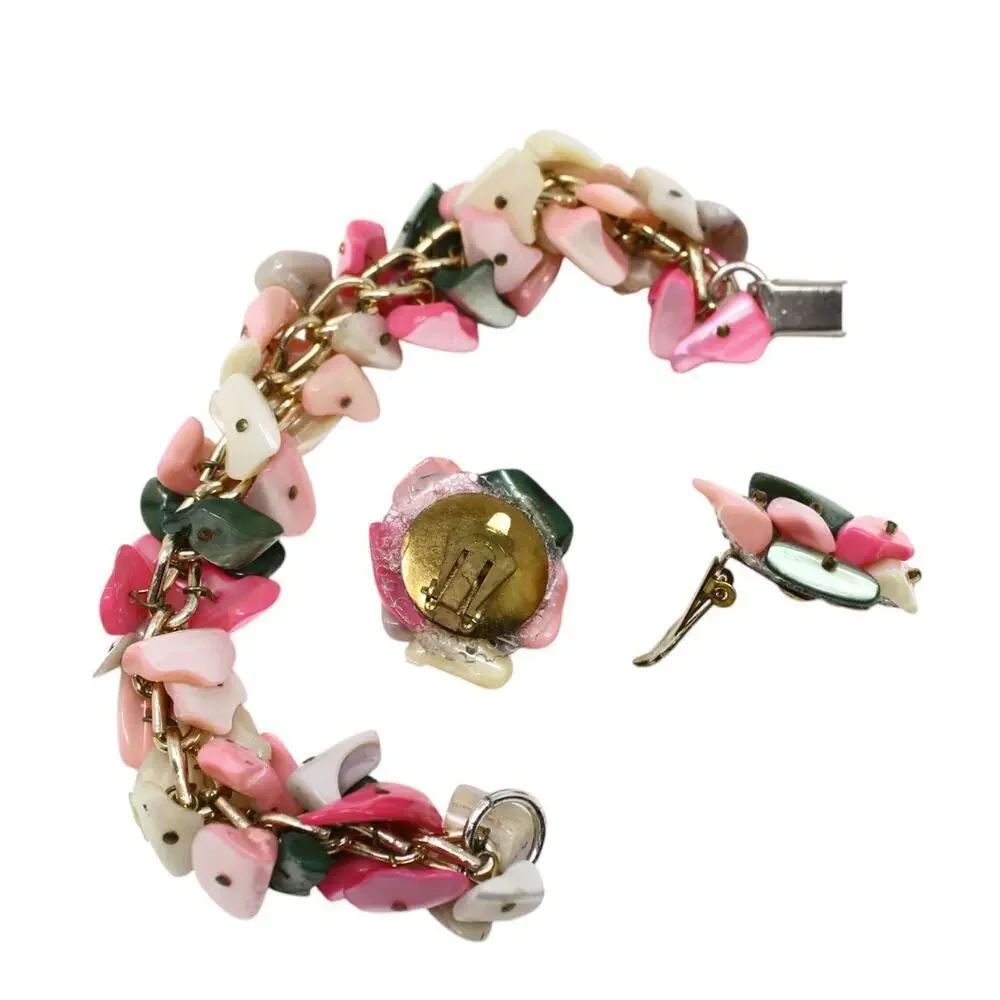 Vintage Chunky Shell Bracelet Clip On Earring Set Pink Shiny Beachy - Hey Viv